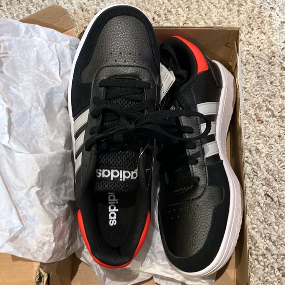 adidas Hoops 2.0 'Black Active Red' EE7800 men’s size US 8, EU 41.3 - Picture 10 of 13